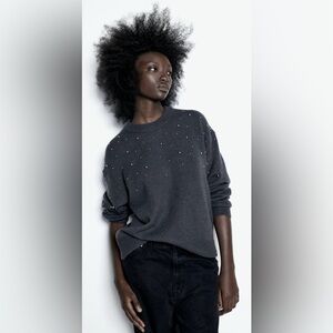 Beaded Pearl, Rich Gray Sweater | Crew Neck | Long Sleeves | XL